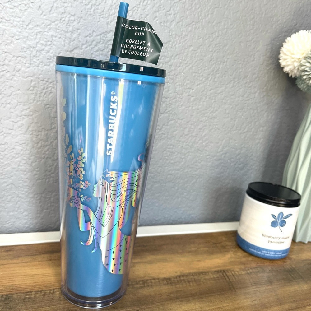 Starbucks Venti Blue Siren Color-Changing Cold Cup | 2021 Holiday Edition